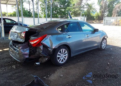 2017 Nissan Altima 2.5 S из США, поврежденный, VIN 1N4AL3AP2HN332082